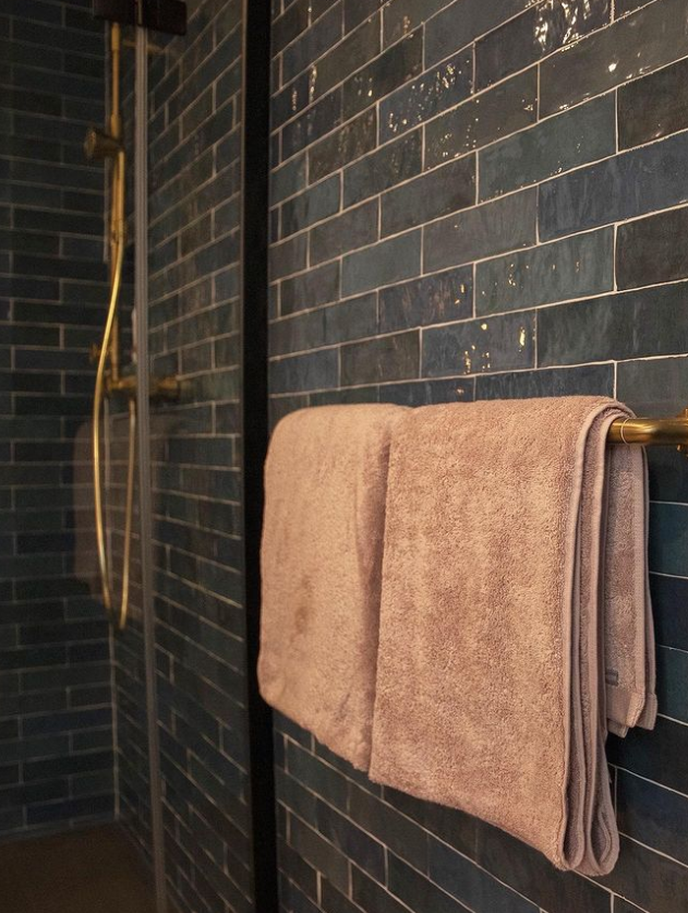 CX 6,2x25 Revoir Paris Atelier Bleu Marine Glans (0,32m²/20st/doos)