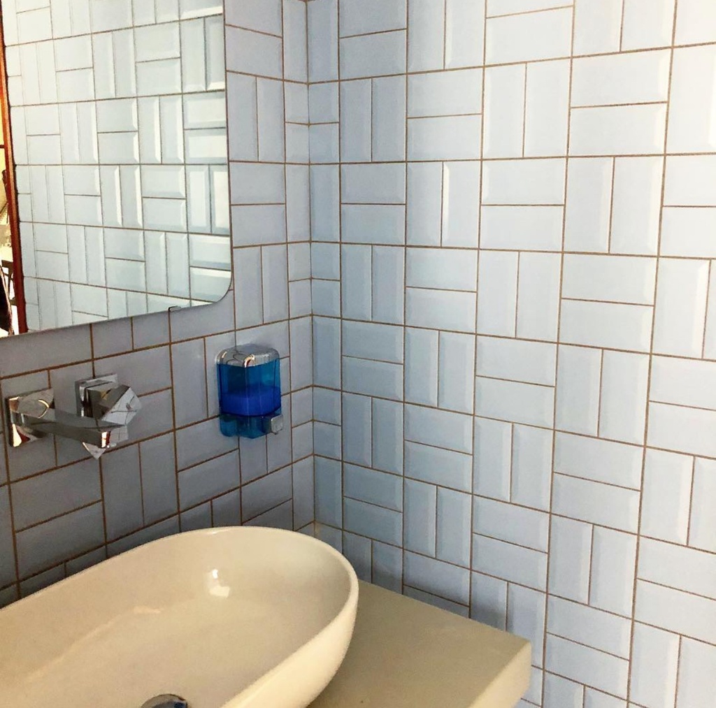 CESI METRO GLOSSY 7,5x15 Talco (1m²/88st/doos)