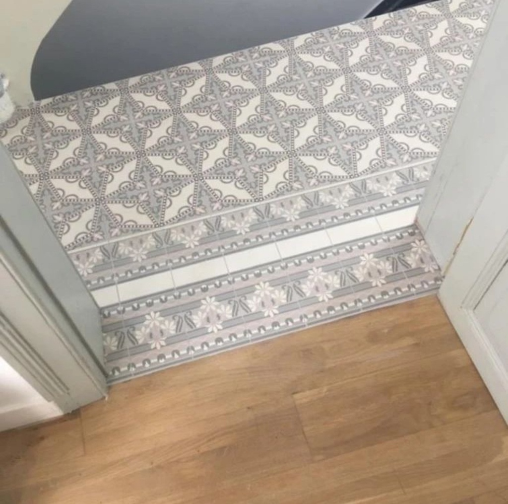 CX 15x15 Revoir Paris Bel Histoire Agathe (1m²/44st/doos)