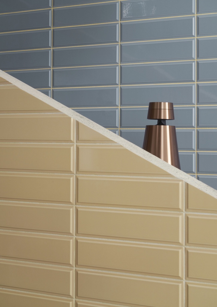 CX 7,5x30 Quintessenza Dintorni Azzurro Lucido (0,5m²/22st/doos)